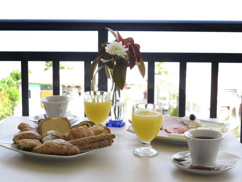 Hotel Azur Kriopigi Pokój zdjęcie